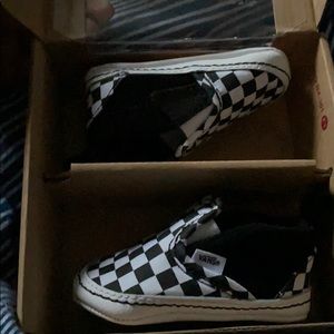 Infant vans worn once